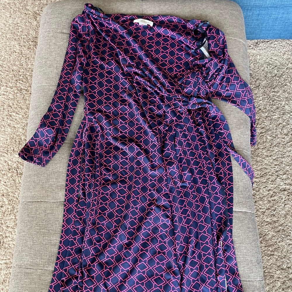 Medium blue and pink maternity wrap dress, only worn twice